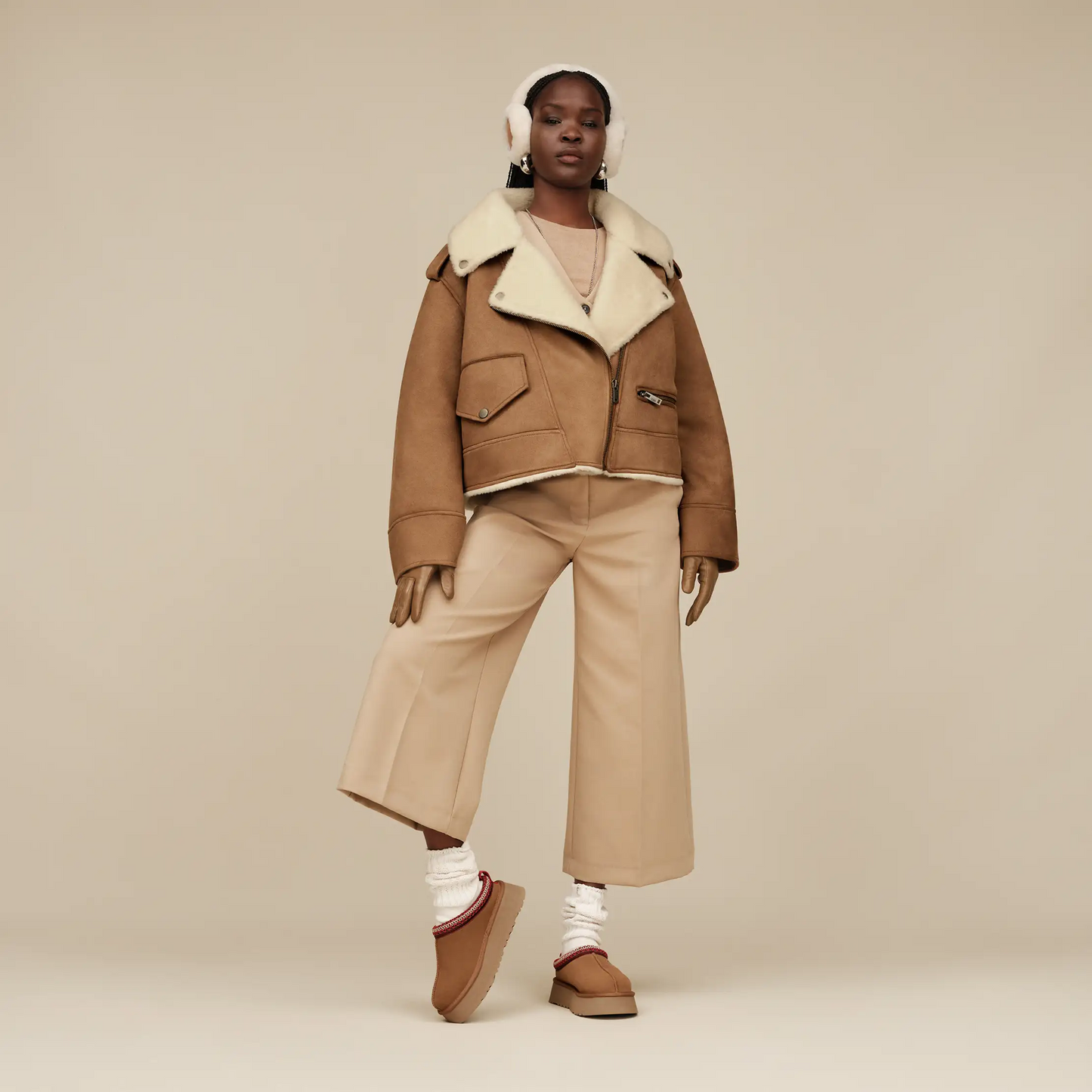 UGG  Women's Tazz II